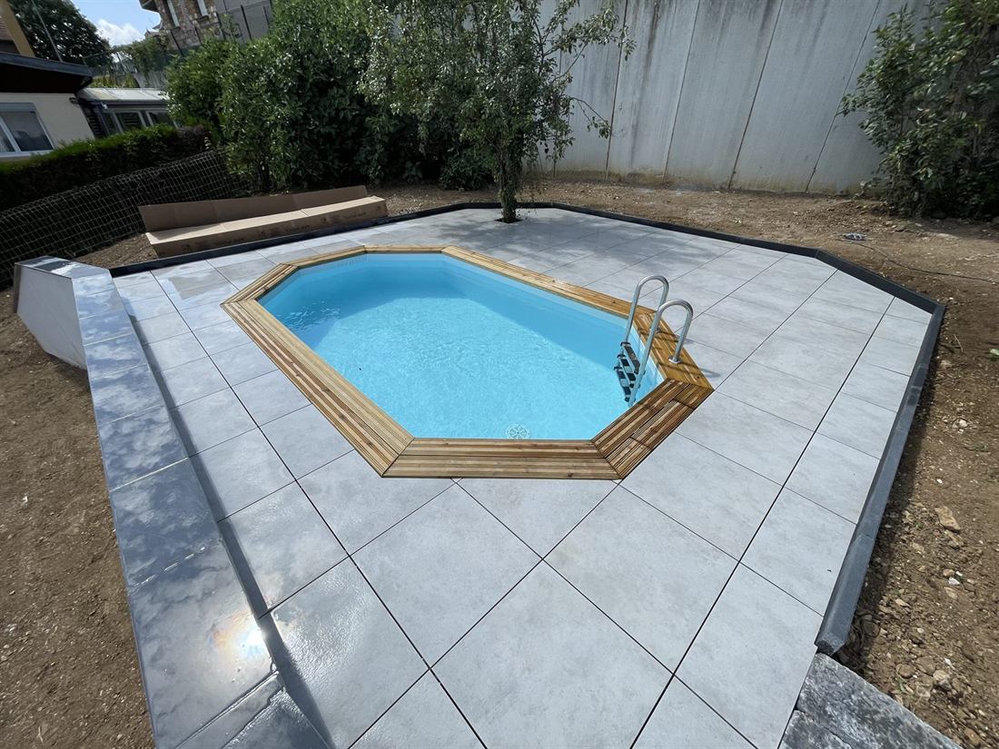 Aménagement piscine bois et carrelage — MAN OF STYLE